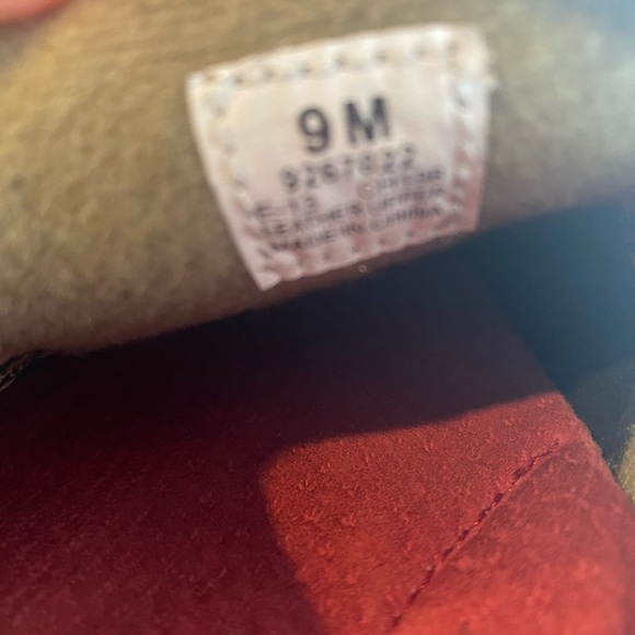 Women’s size 9 sperry boat shoes - Picture 3 of 4